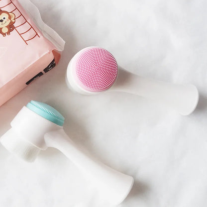 DuoGlow Double-Sided Silicone Facial Cleanser Brush